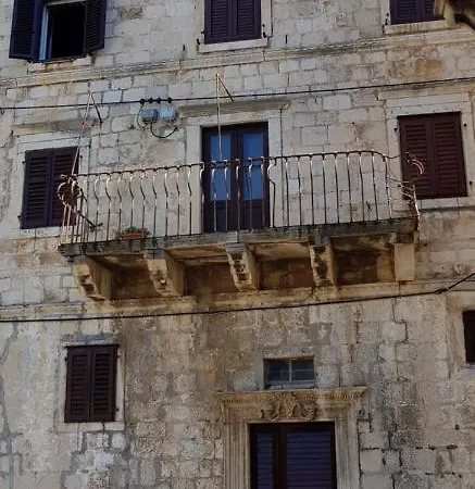 Luxury - Sunny Days Korcula Town